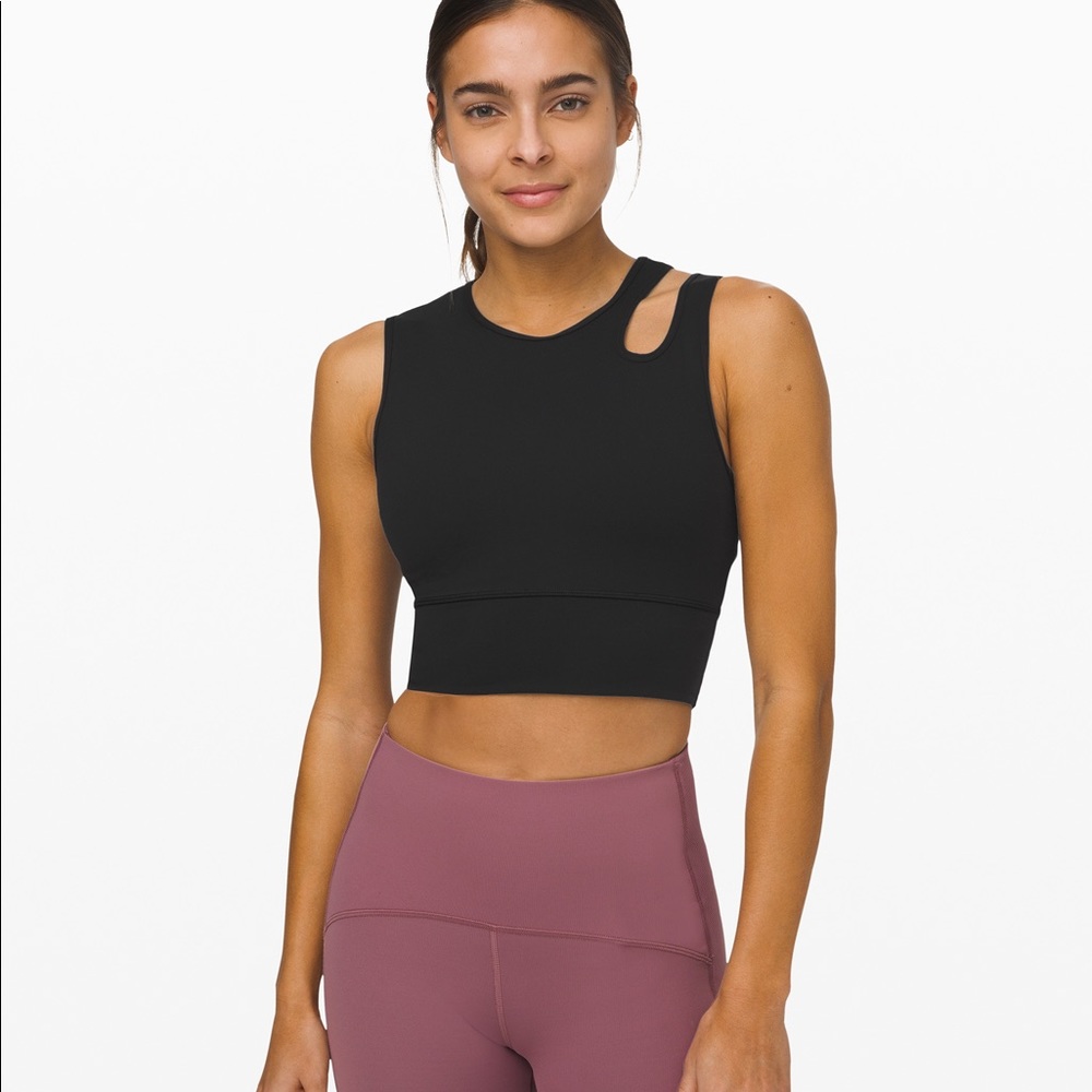 lululemon MASTERED MOTION CROPPED TANK